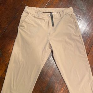 lululemon khaki pants 32x30